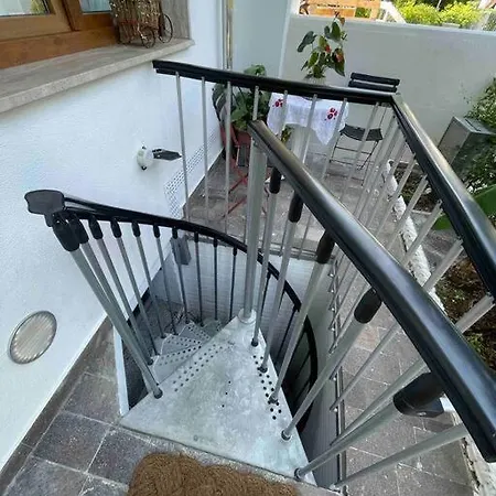 Virgilio's Underground Apartamento *